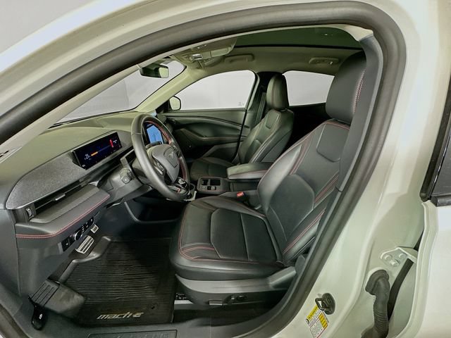 Certified 2025 Ford Mustang Mach-E Premium w/ Sport Appearance Package AWD/4WD image 30