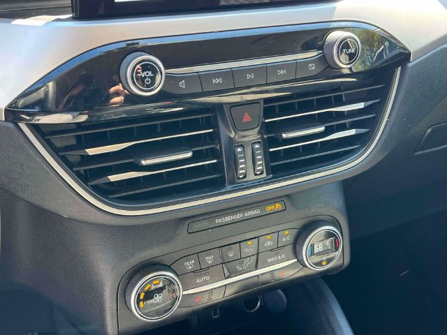 Certified 2020 Ford Escape SE AWD/4WD image 33