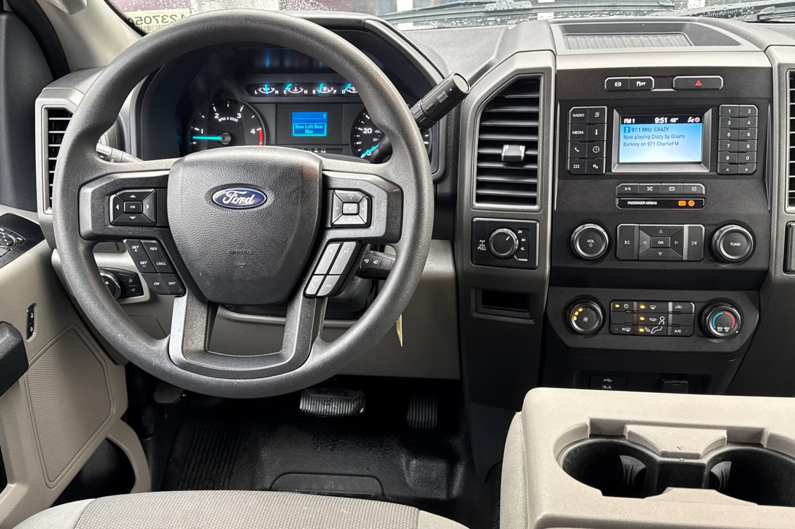 Certified 2022 Ford F350 XL w/ Power Equipment Group image 14