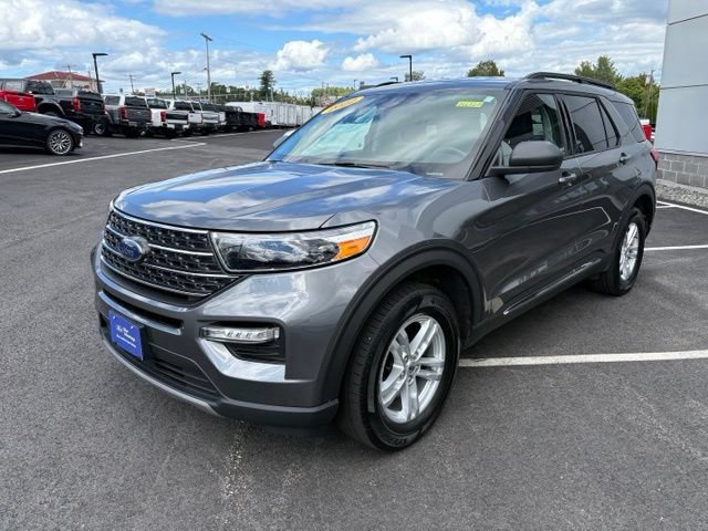 Certified 2022 Ford Explorer XLT w/ Equipment Group 202A AWD/4WD image 7