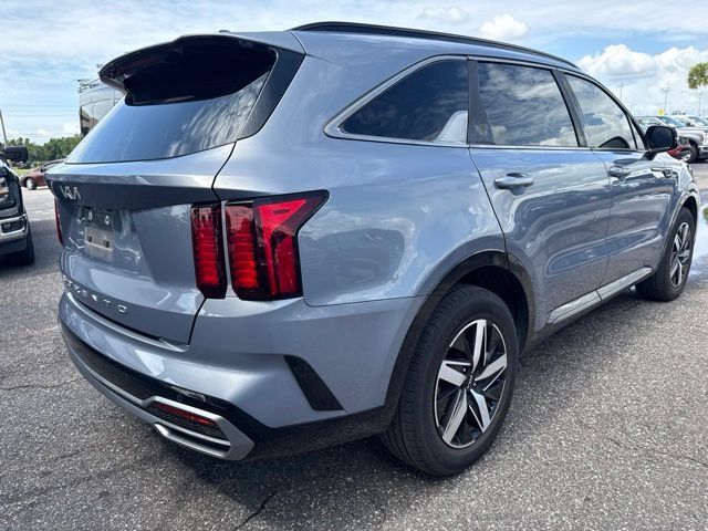 Used 2022 Kia Sorento S w/ Panoramic Sunroof Package FWD image 5