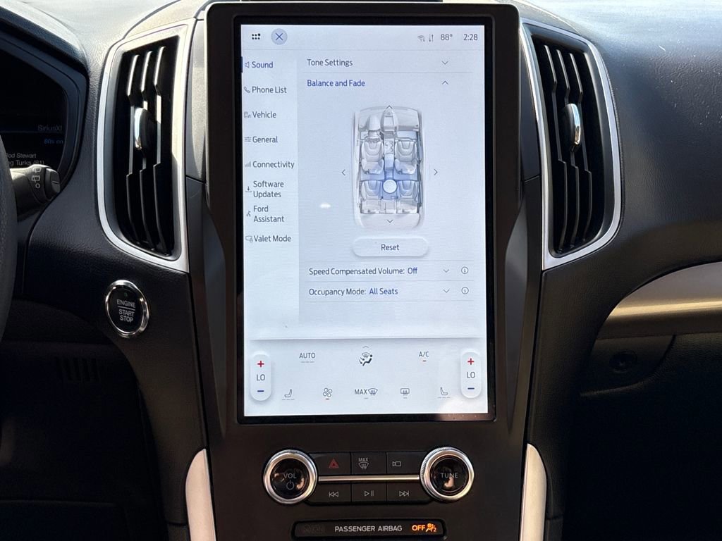 Certified 2024 Ford Edge SEL w/ Convenience Package image 24