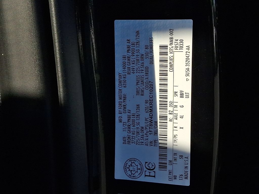 Certified 2024 Ford F450 Lariat w/ FX4 Off-Road Package AWD/4WD image 29