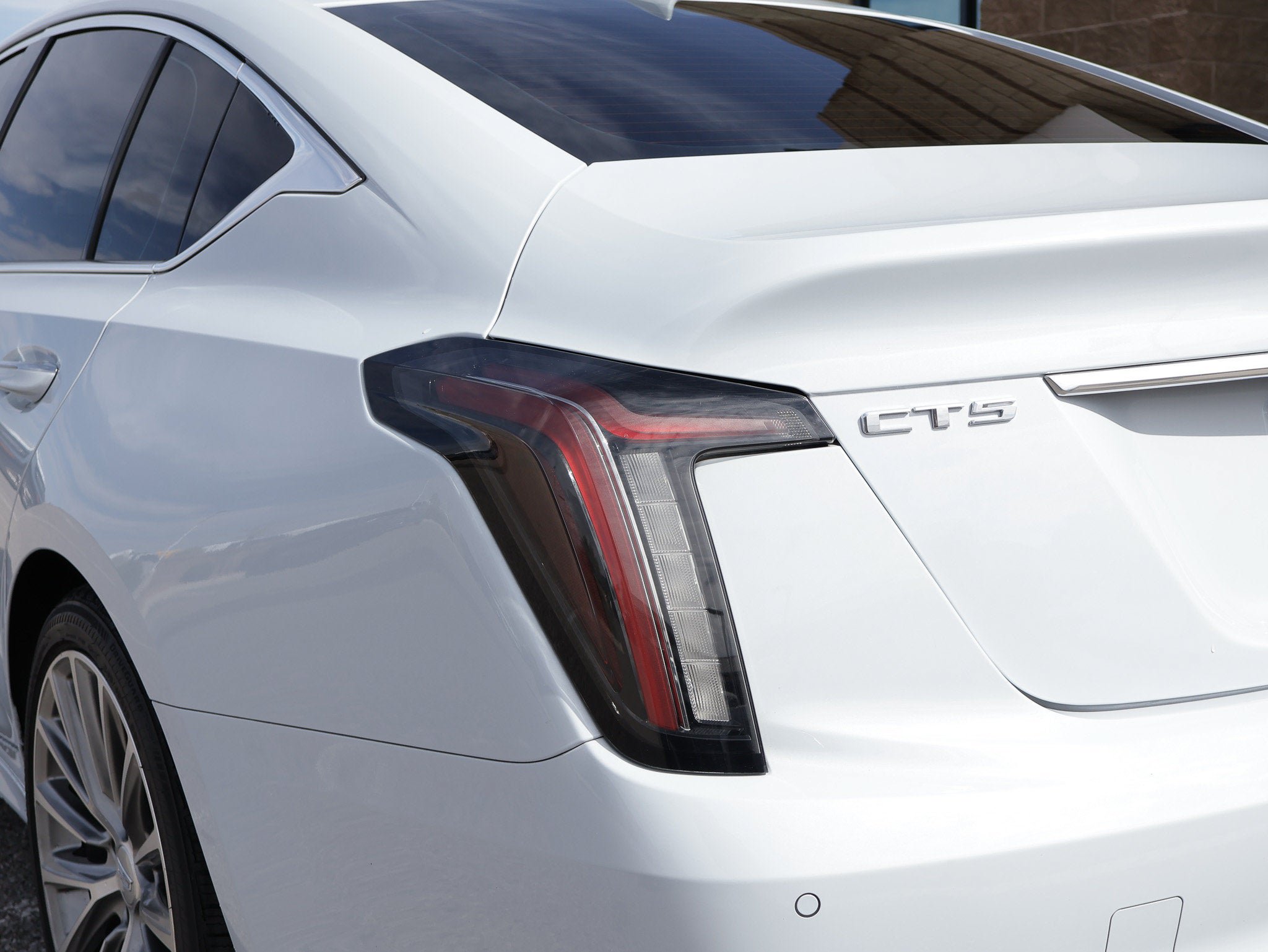 Used 2022 Cadillac CT5 Premium Luxury RWD image 18