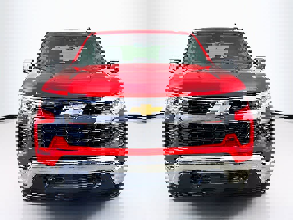 Used 2025 Chevrolet Silverado 1500 LT image 6