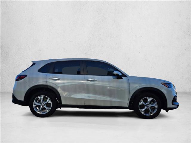 Used 2025 Honda HR-V LX image 2