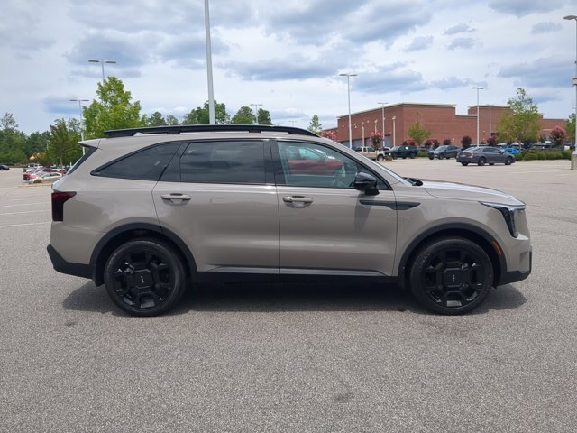 Used 2024 Kia Sorento X-Line EX AWD/4WD image 3