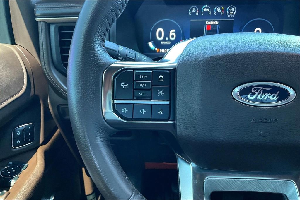 Certified 2024 Ford Expedition King Ranch RWD image 10