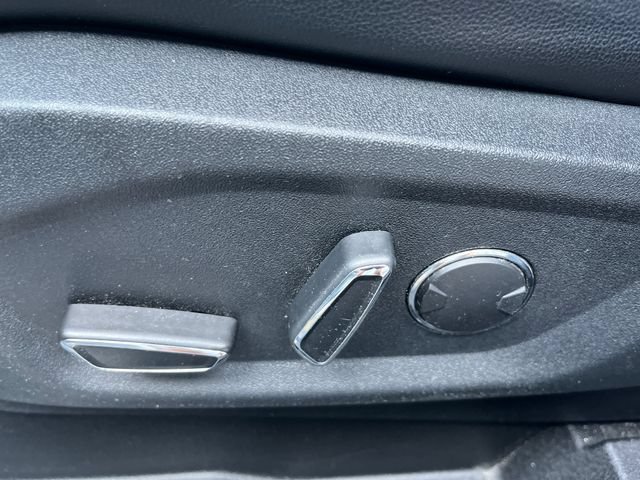 Certified 2019 Ford Edge Titanium w/ Equipment Group 301A FWD image 26
