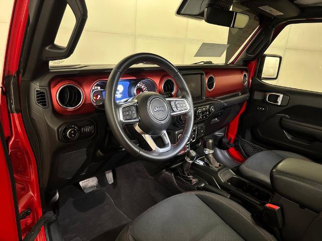 Used 2021 Jeep Gladiator Rubicon AWD/4WD image 6
