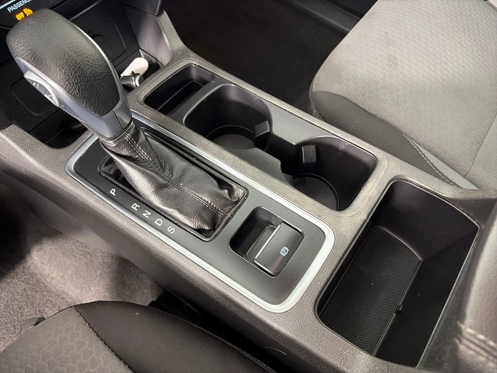Certified 2019 Ford Escape SE image 21