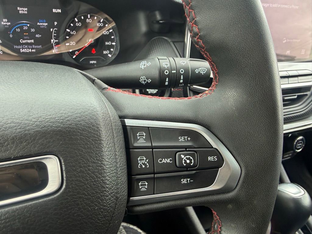 Used 2023 Jeep Compass Trailhawk w/ Trailhawk Convenience Group AWD/4WD image 17