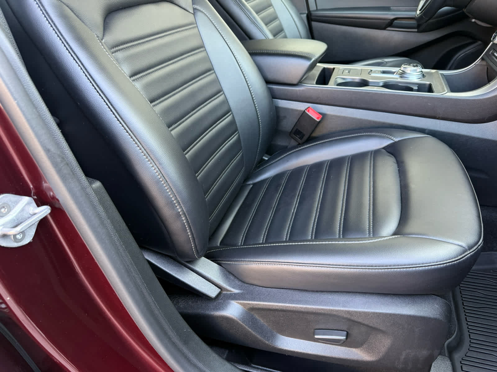 Certified 2023 Ford Edge SEL w/ Convenience Package AWD/4WD image 8