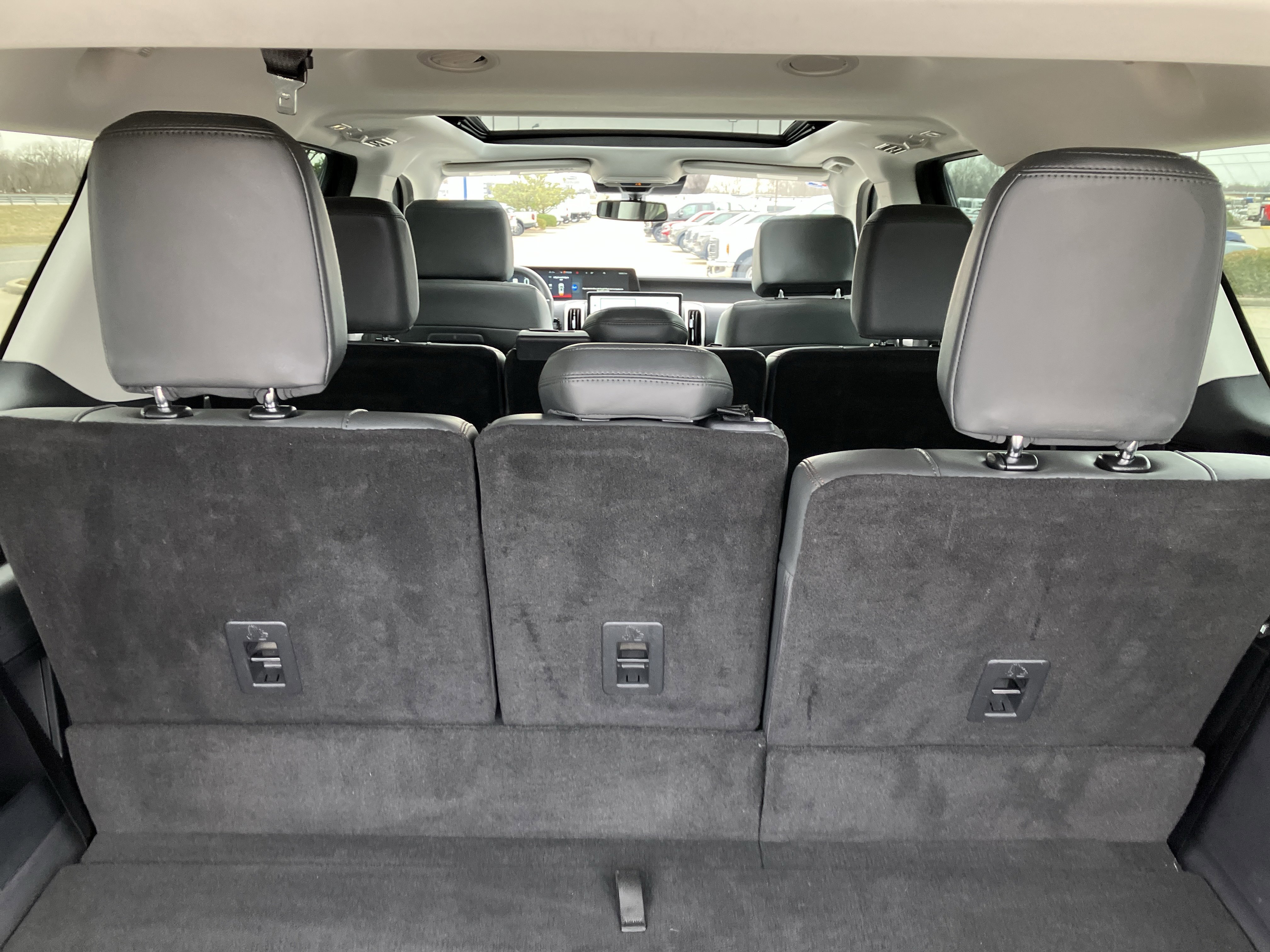 Certified 2025 Ford Expedition Max Active image 46