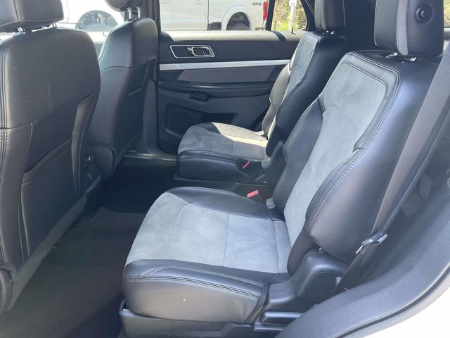 Certified 2017 Ford Explorer XLT w/ Equipment Group 202A image 25