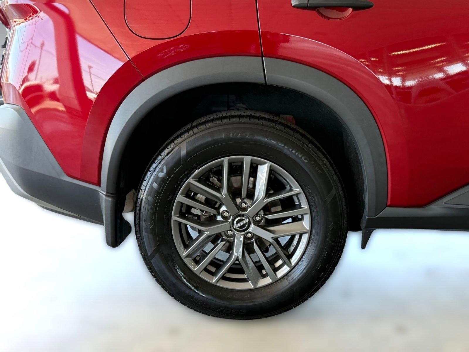 Used 2022 Nissan Rogue S FWD image 12