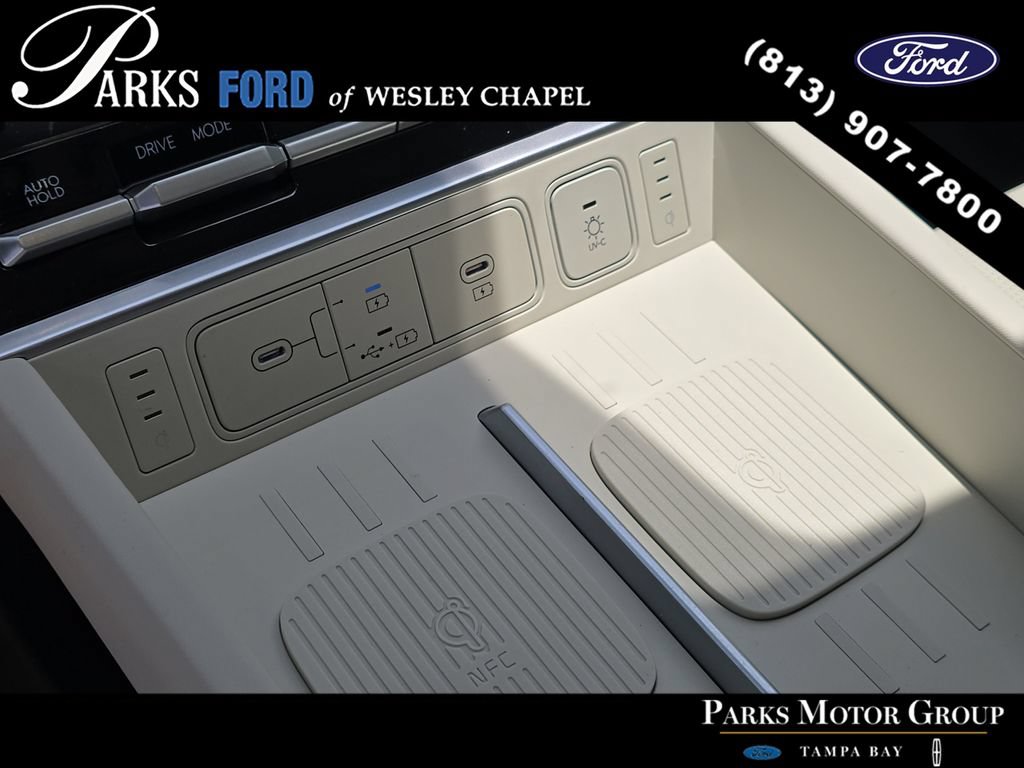 Used 2025 Hyundai Santa Fe Calligraphy AWD/4WD image 26