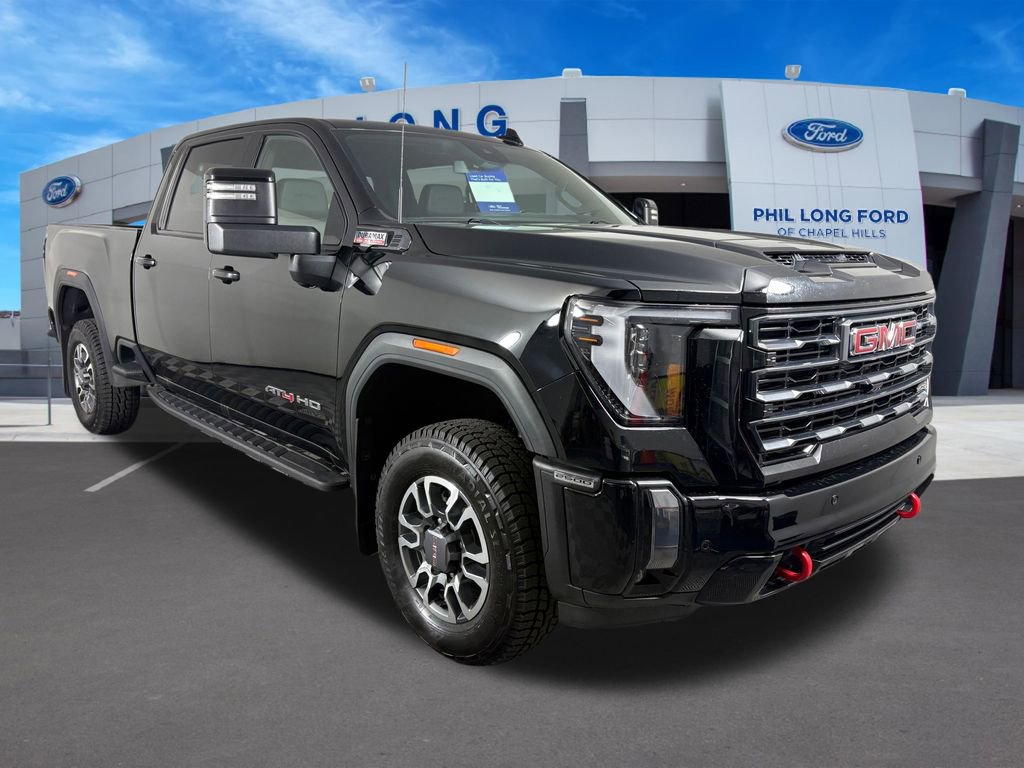 Used 2024 GMC Sierra 2500 AT4 AWD/4WD image 7