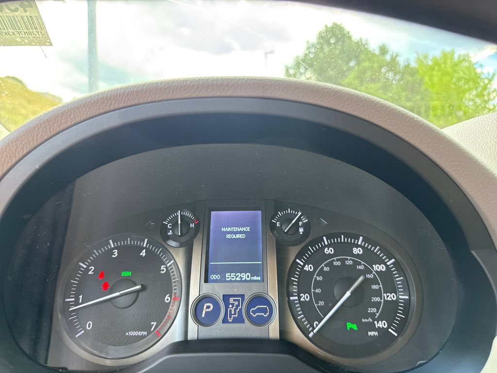 Used 2019 Lexus GX 460 Premium w/ Premium Package AWD/4WD image 18