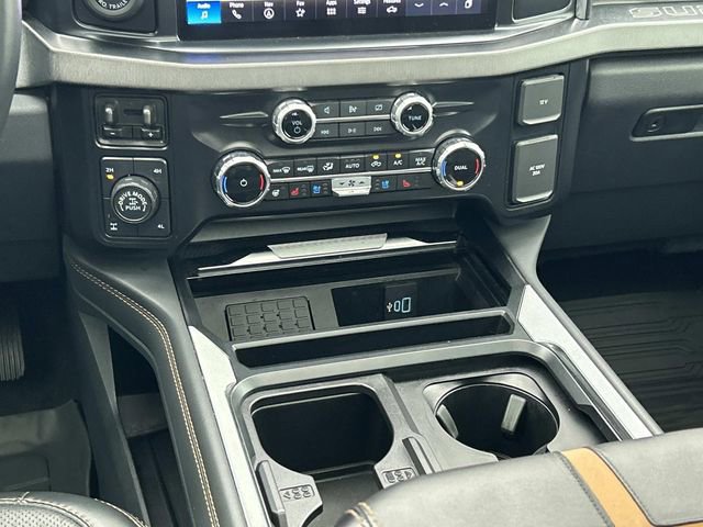 Certified 2024 Ford F250 Platinum w/ Tremor Off-Road Package image 17
