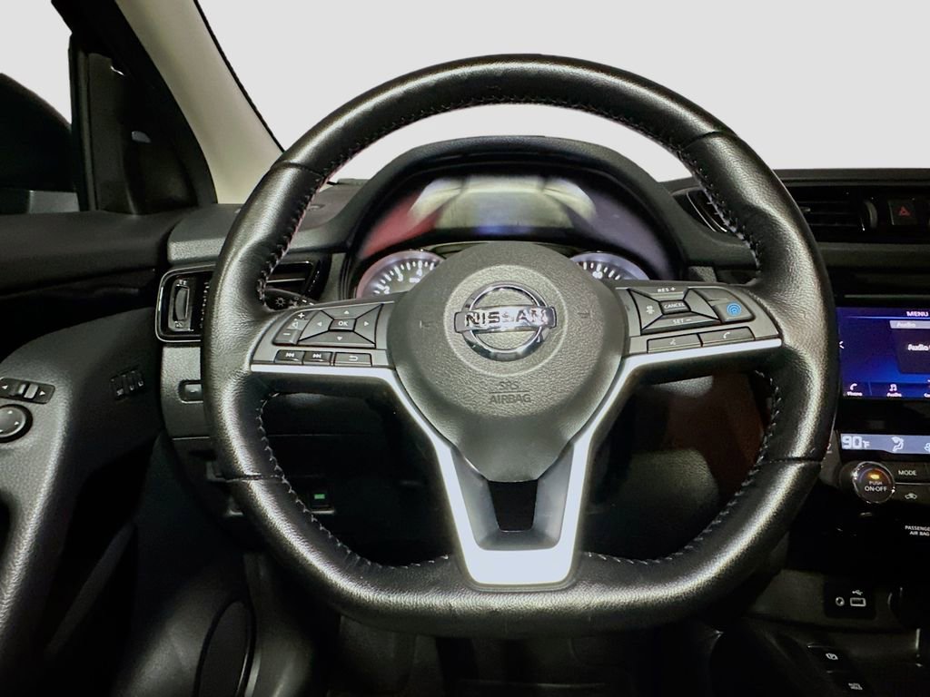 Used 2021 Nissan Rogue Sport SV w/ Technology Package image 13