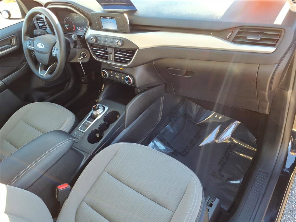Certified 2021 Ford Escape S image 18