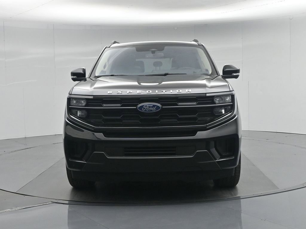 Certified 2025 Ford Expedition Active AWD/4WD image 31