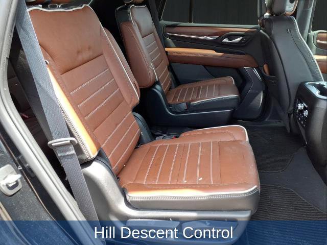 Used 2024 GMC Yukon Denali Ultimate AWD/4WD image 19