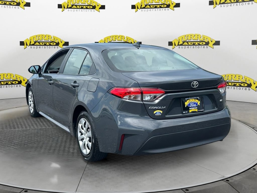 Used 2024 Toyota Corolla LE FWD image 4
