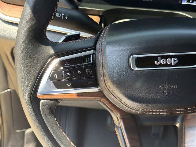 Used 2025 Jeep Grand Cherokee L Summit AWD/4WD image 26
