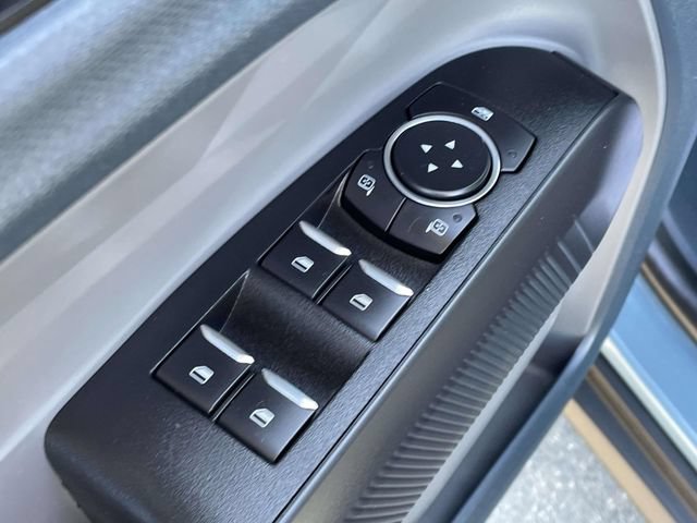 Certified 2022 Ford Maverick XL FWD image 14