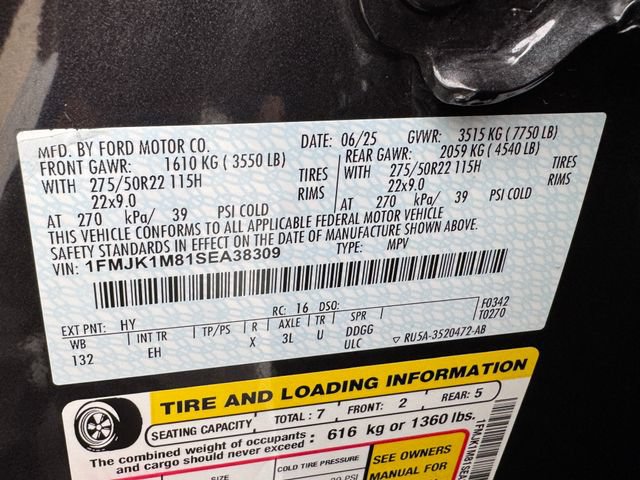 Certified 2025 Ford Expedition Max Platinum w/ Driver's Package AWD/4WD image 32