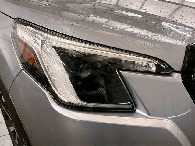 Used 2022 Subaru Forester Touring w/ Popular Package #3 AWD/4WD image 27