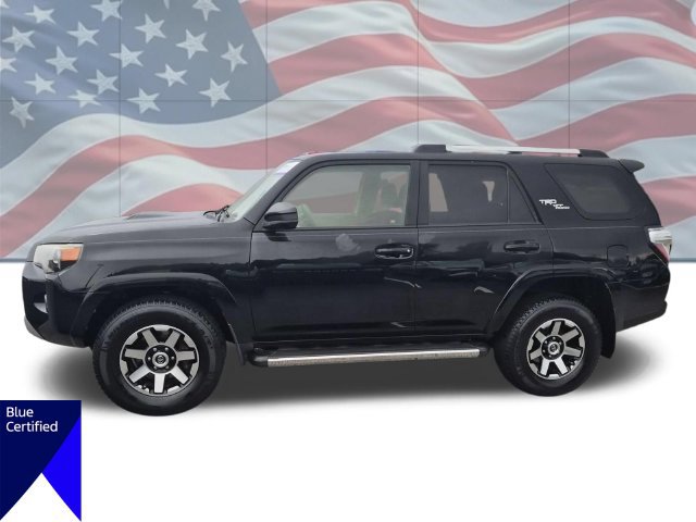 Used 2017 Toyota 4Runner TRD Off-Road AWD/4WD image 2