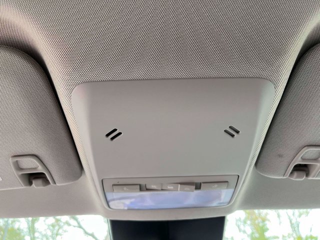 Used 2018 Buick Encore Preferred FWD image 35