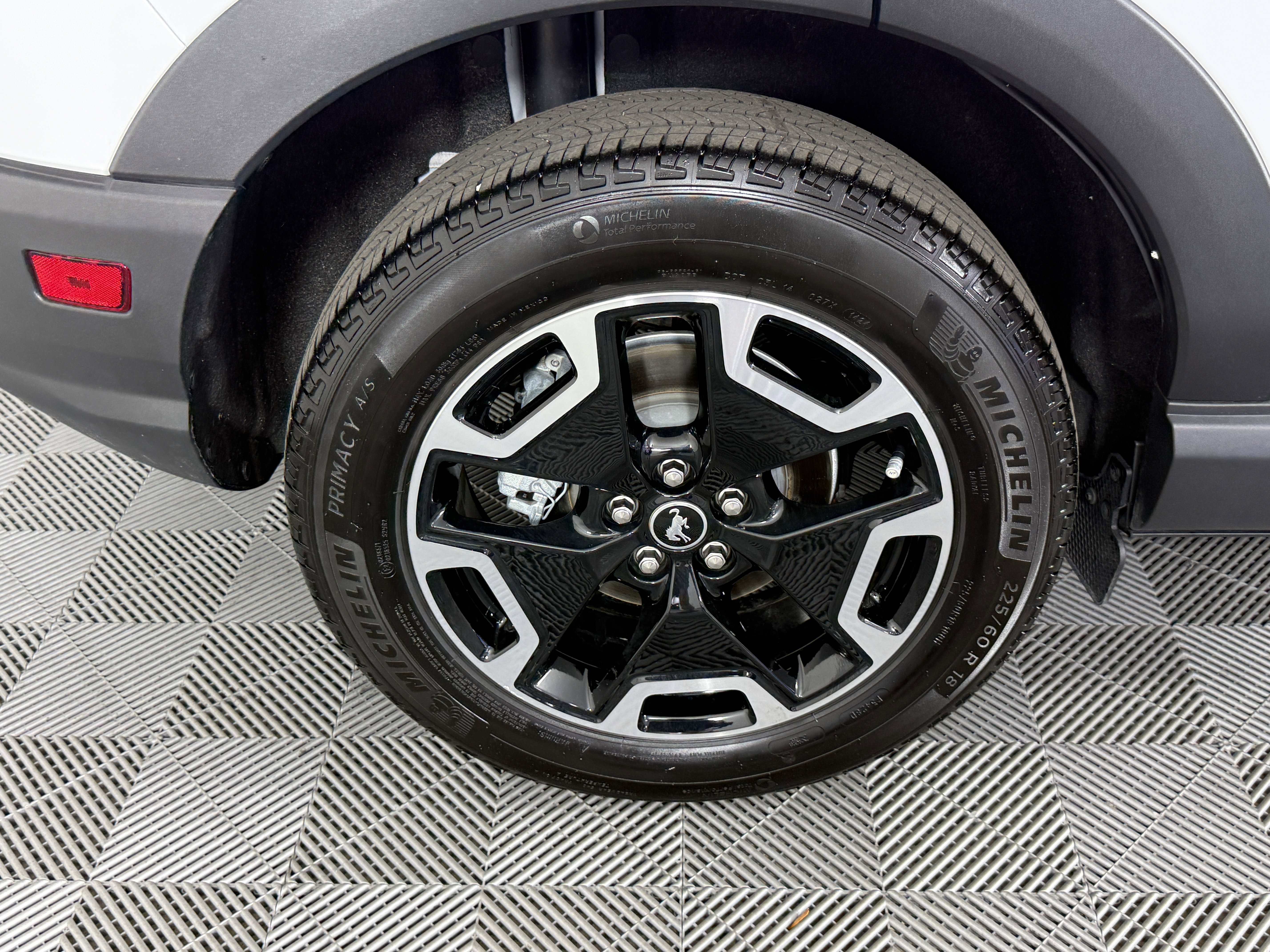 Certified 2024 Ford Bronco Sport Outer Banks w/ Tech Package image 30