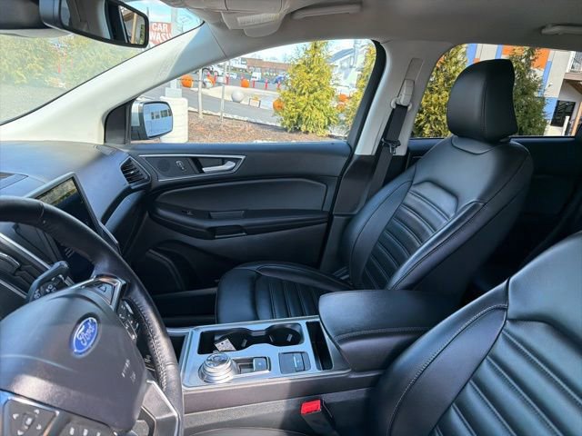 Certified 2024 Ford Edge SEL image 16