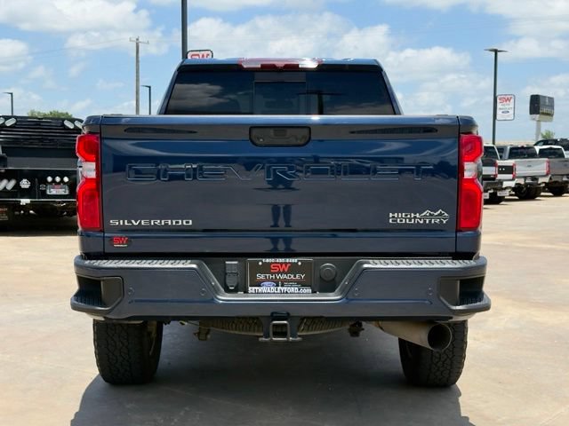 Used 2022 Chevrolet Silverado 2500 High Country AWD/4WD image 7