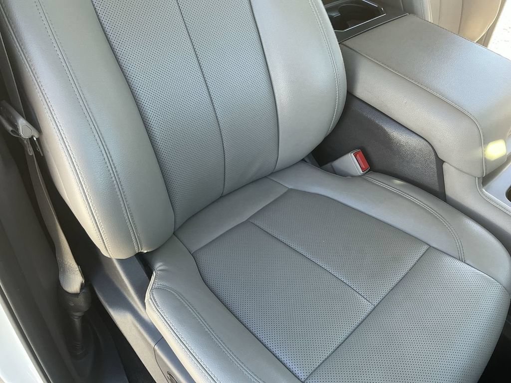 Certified 2021 Ford Expedition Max XLT RWD image 22