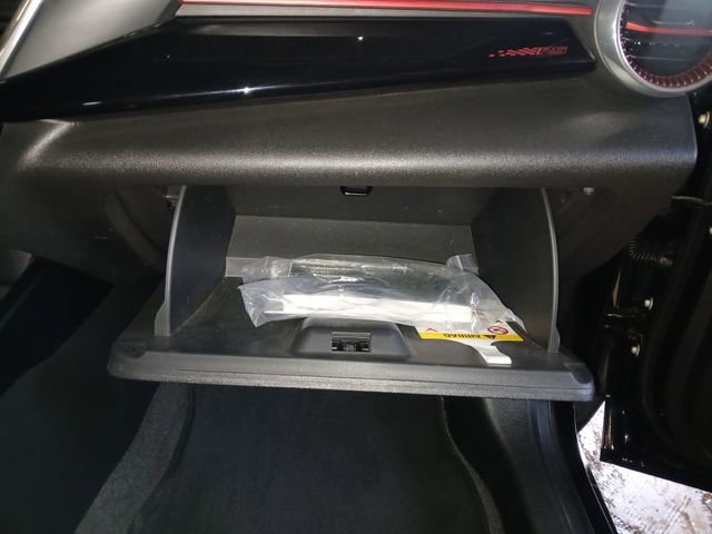 Used 2025 Chevrolet Trax RS w/ Sunroof Package FWD image 50