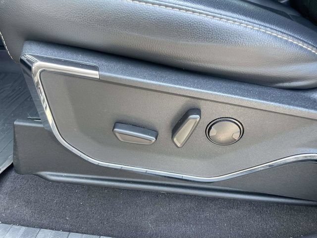 Certified 2024 Ford F350 Lariat w/ Lariat Ultimate Package AWD/4WD image 17