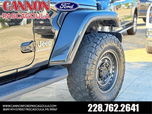 Used 2022 Jeep Gladiator Overland w/ Popular Equipment Package image 8