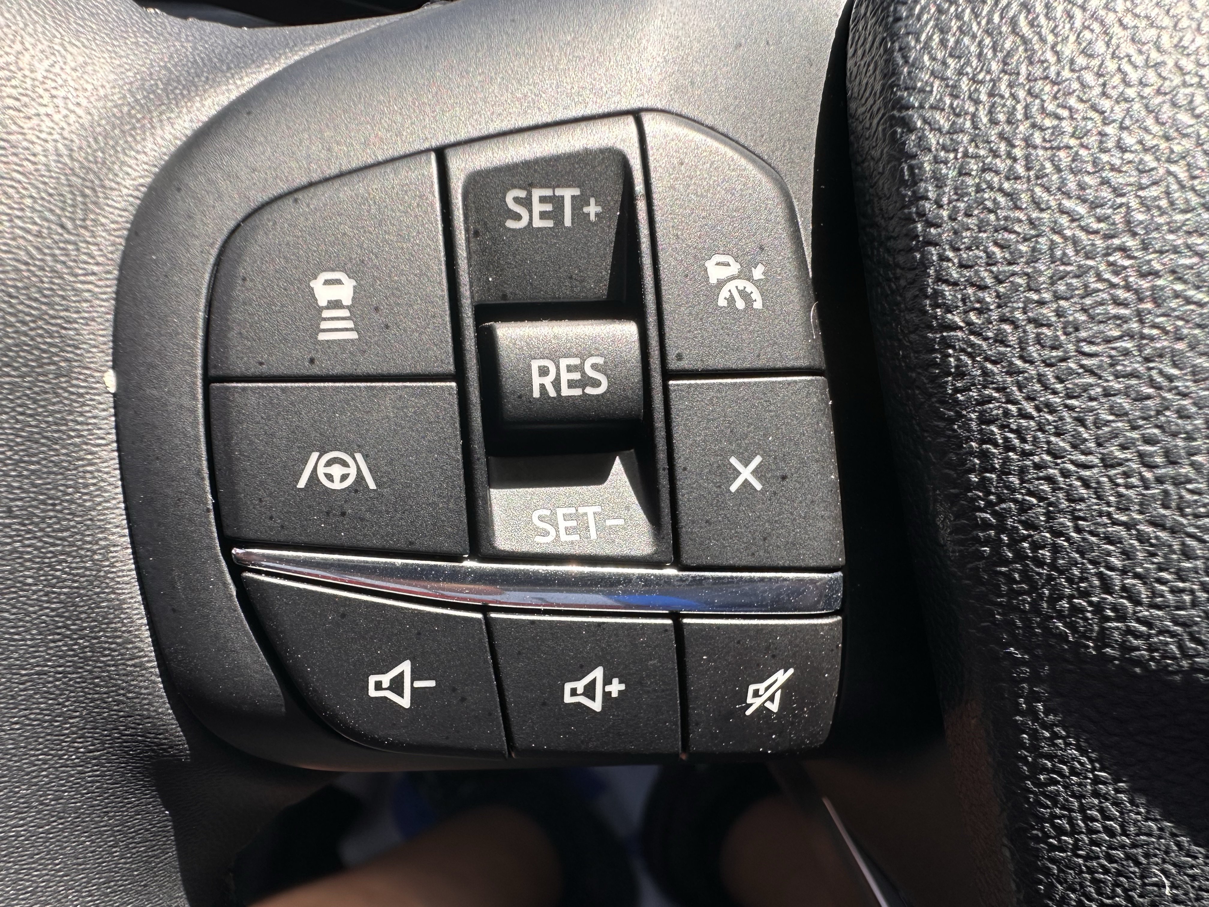 Certified 2026 Ford Maverick Lariat w/ Black Appearance Package AWD/4WD image 24