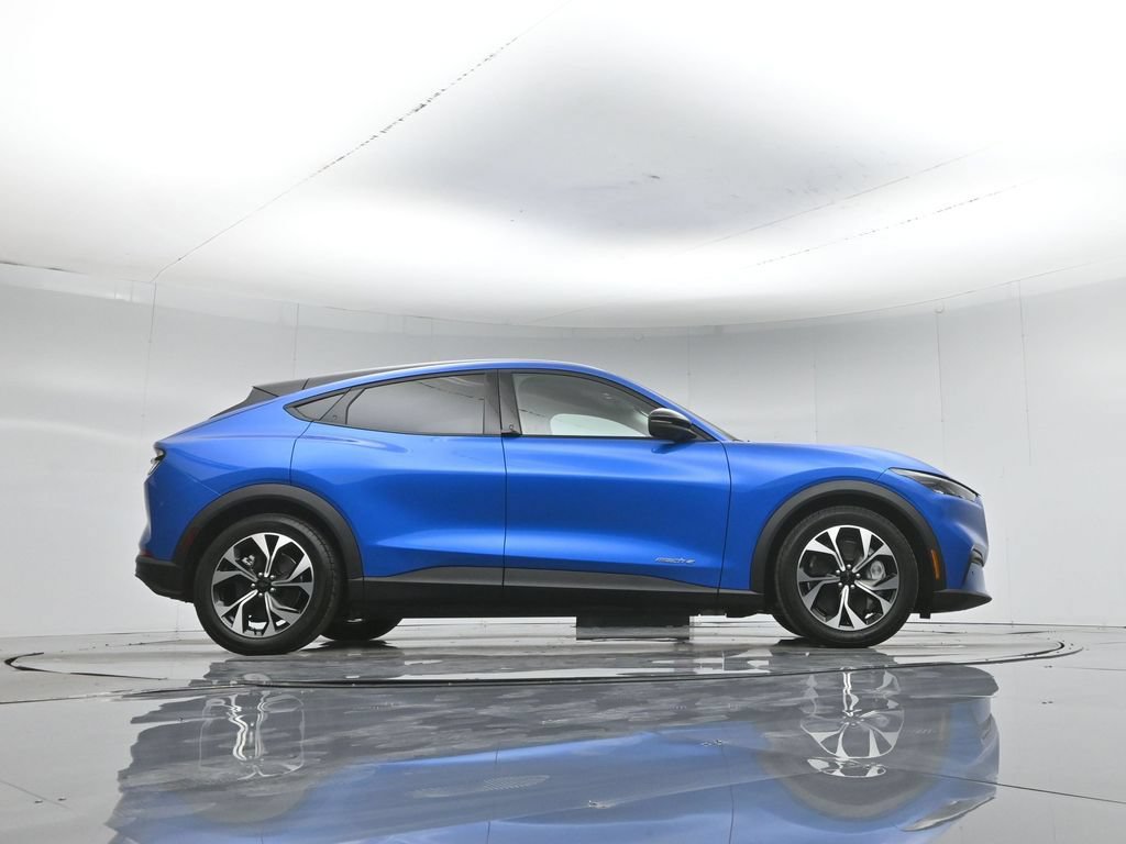 Certified 2025 Ford Mustang Mach-E Select RWD image 46