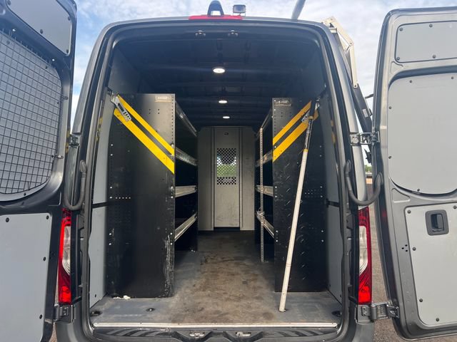 Used 2024 Mercedes-Benz Sprinter 2500 image 11