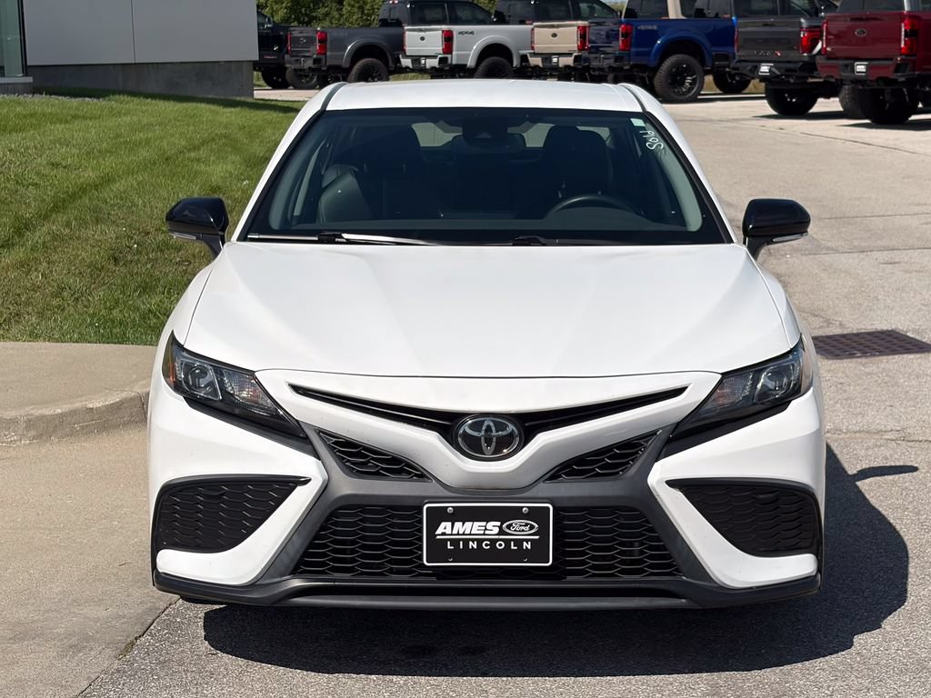 Used 2023 Toyota Camry SE w/ Convenience Package FWD image 8