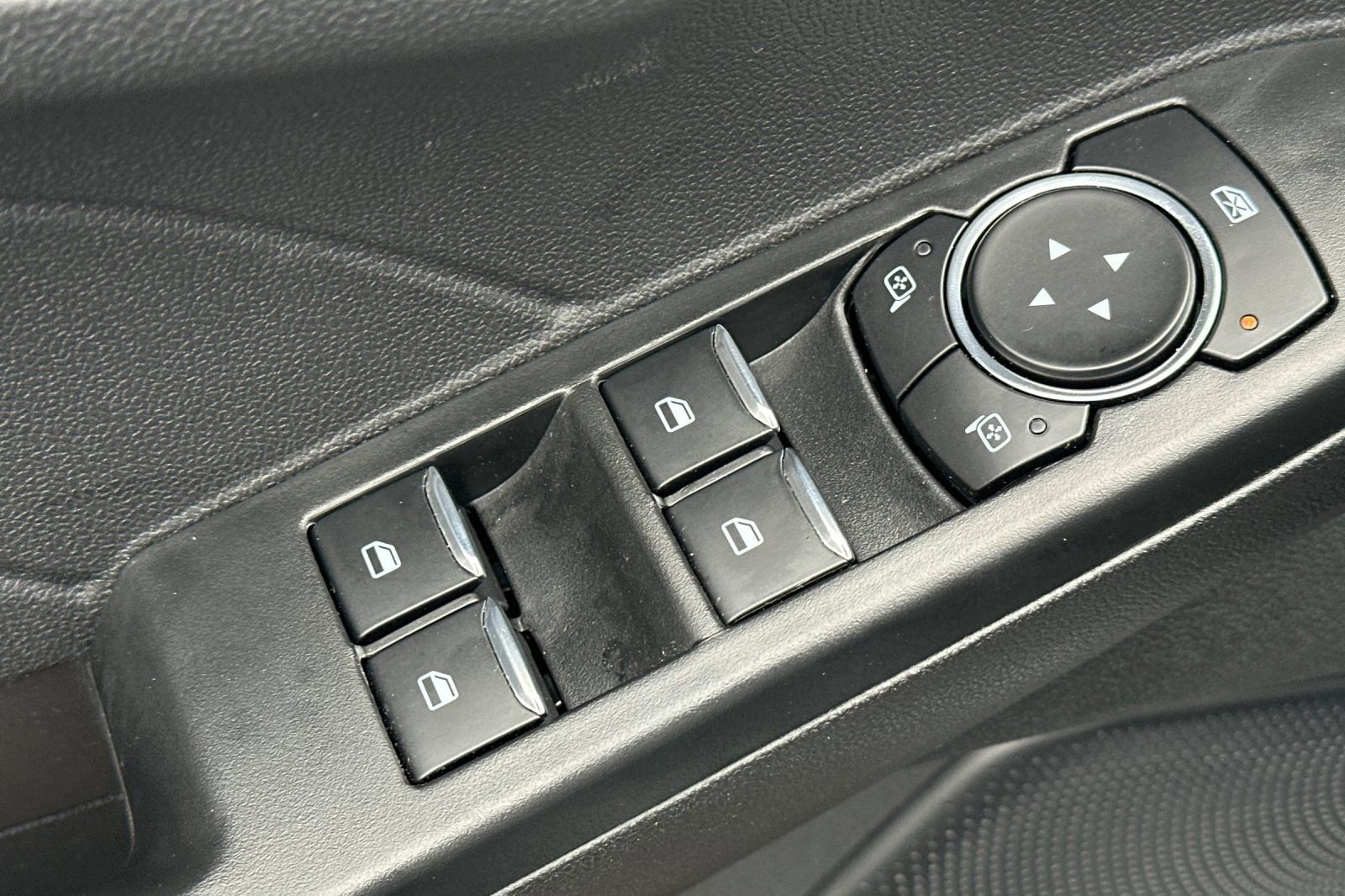 Certified 2025 Ford Escape ST-Line Elite w/ Tech Pack #2 image 11