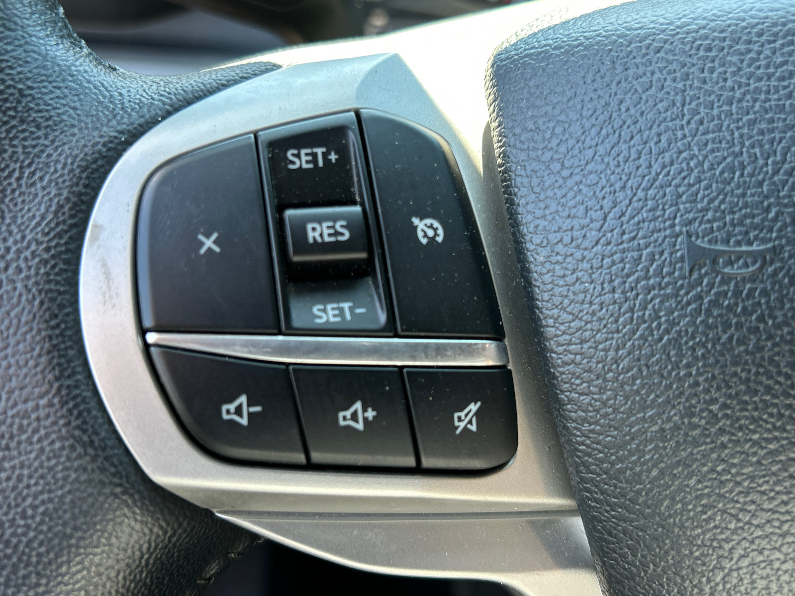 Certified 2023 Ford Explorer XLT w/ Equipment Group 202A AWD/4WD image 13