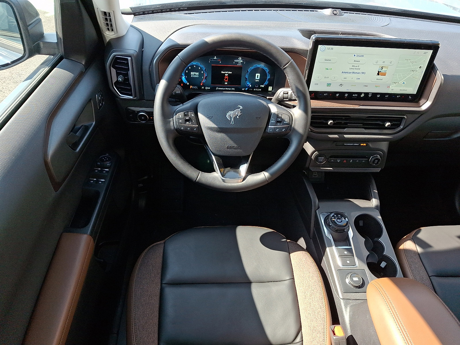 Certified 2025 Ford Bronco Sport Outer Banks w/ Outer Banks Tech Package+ AWD/4WD image 12