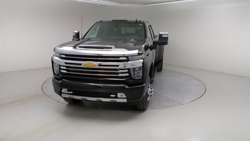 Used 2022 Chevrolet Silverado 3500 High Country image 10